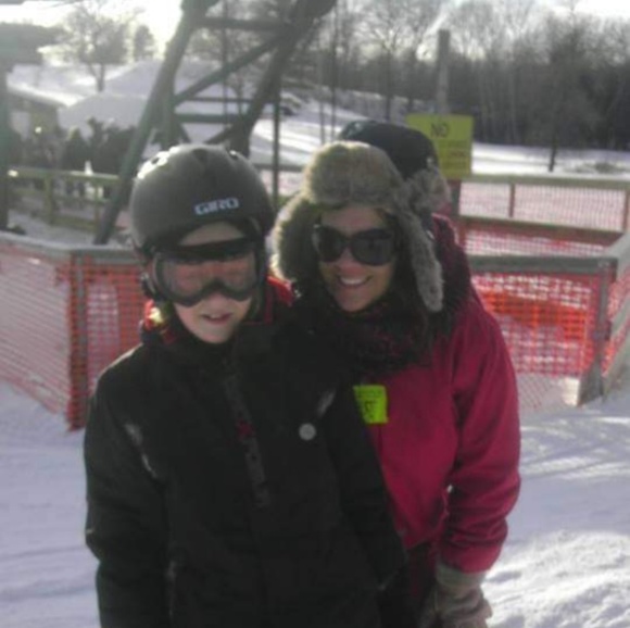 Meet your Posher, Vicki - Picture 1 of 1